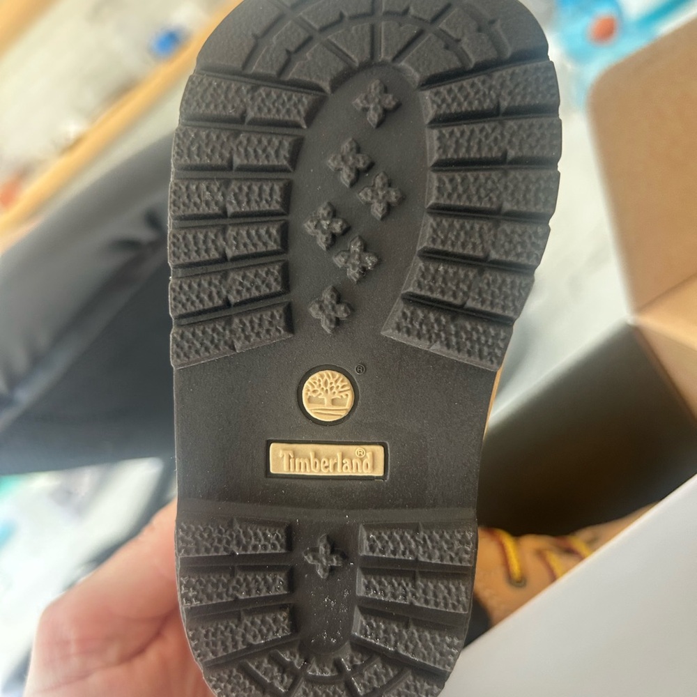 Timberland Kids' Wheat Boot - Wheat/Black - Picture 7 of 8